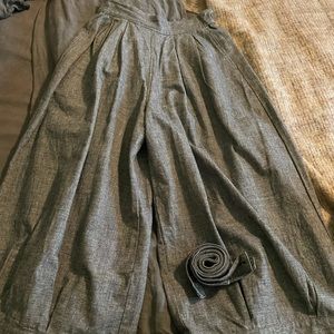 Ichi balloon pants with suspenders